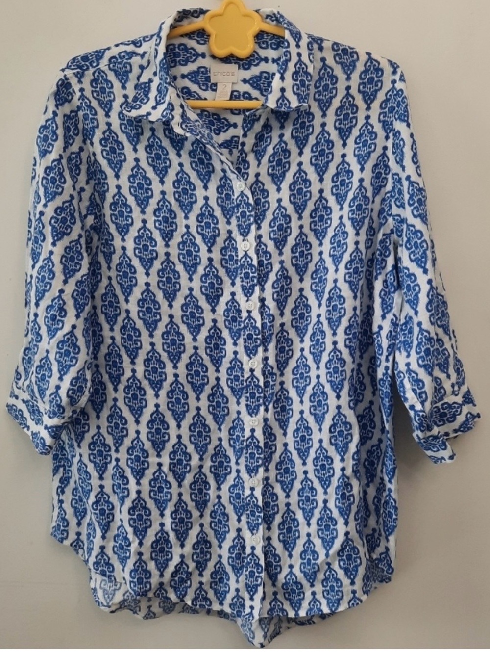Chicos 100% Linen Blue & White Printed Button-Up Shirt Size 12